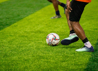 Cách Chọn Size Giày Bóng Đá Phù Hợp